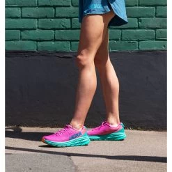 Hoka Rincon 3 Hardloopschoenen Dames - Zwart / Wit 18 Hoka Rincon 3 Hardloopschoenen Dames - Zwart / Wit -Hoka hoka rincon 3 running shoes women1 1570293 2